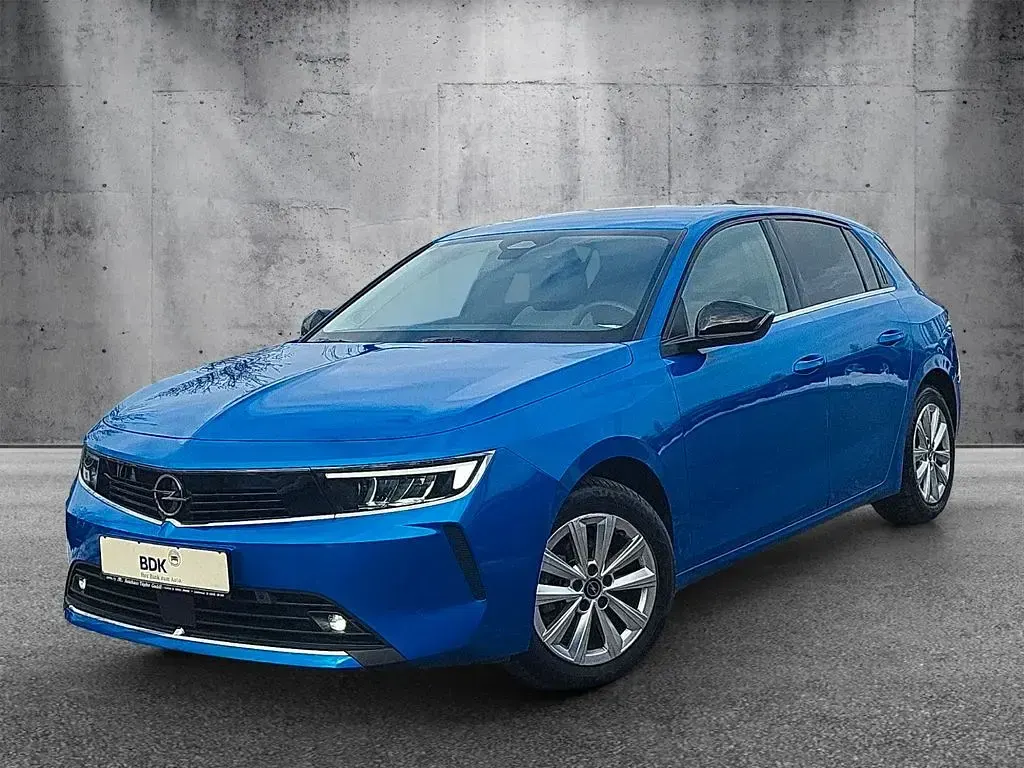 Gebraucht Opel Astra Elegance 131 PS (96 kW) 2023 Blau Kleinwagen