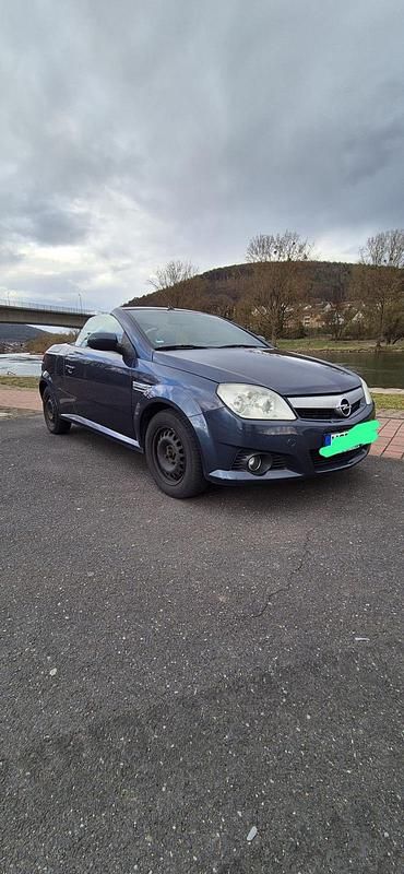 Blau Gebraucht 2005 Opel Tigra Cabrio | 1.400 € (Fairer Preis) - Bild 1/4