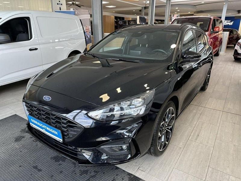 Gebraucht Ford Focus ST-Line 155 PS (114 kW) 2022 Schwarz Kombi