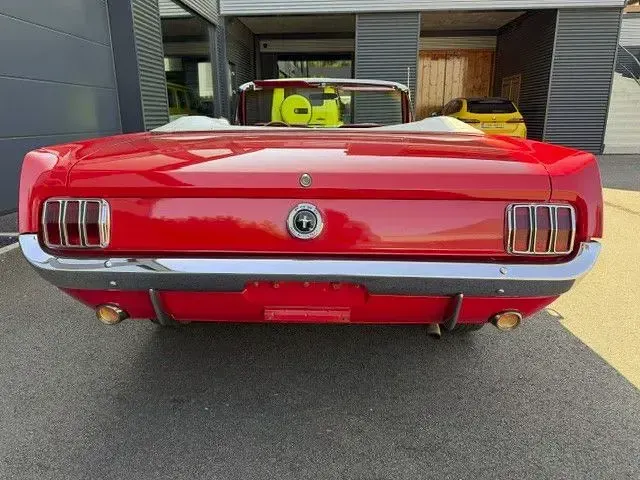 Gebraucht Ford V8 1965 Rot Cabrio