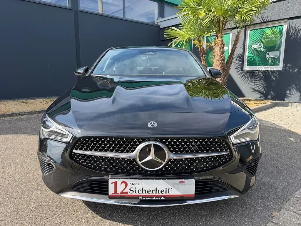 Gebraucht Mercedes CLA180 Advanced 116 PS (85 kW) 2025 Schwarz Limousine