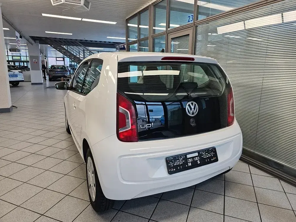 Używany VW up! 60 KM (44 kW) 2012 Biały Hatchback