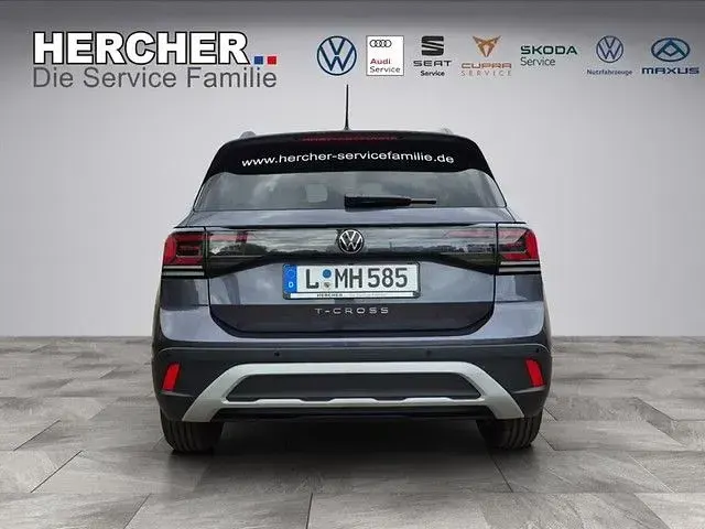 Gebraucht VW T-Cross Life 150 PS (110 kW) 2025 Grau SUV