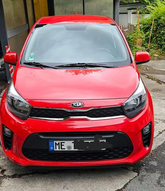 Rot Gebraucht 2020 Kia Picanto DREAM-TEAM Edition Kleinwagen | 11.100 € (Fairer Preis) - Bild 1/4