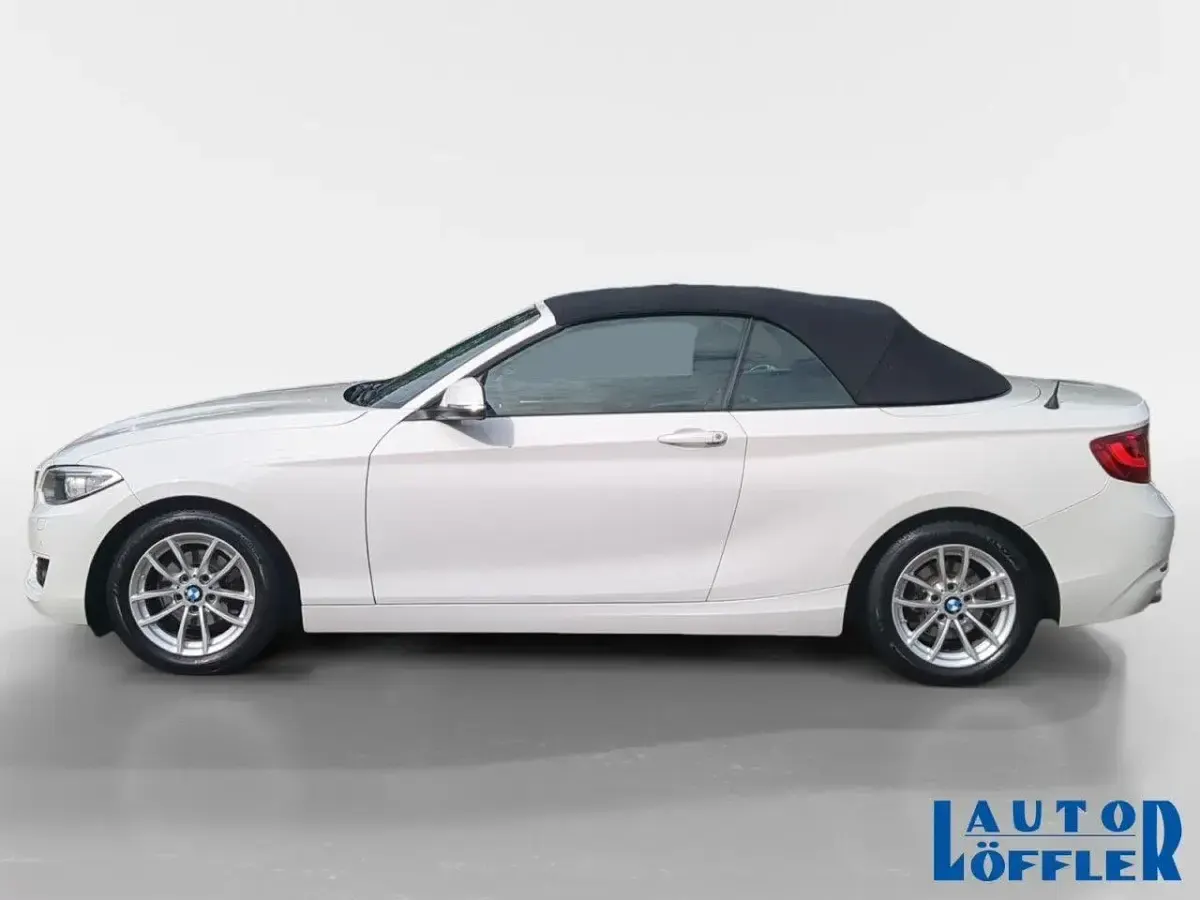 Gebraucht BMW 218 Advantage 150 PS (110 kW) 2017 Weiß Cabrio