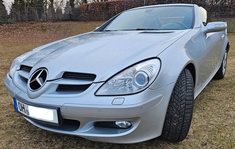 Gebraucht Mercedes SLK280 231 PS (169 kW) 2006 Silber Cabrio