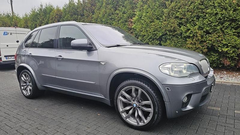 Grau Gebraucht 2012 BMW X5 M Sport SUV | 16.890 € (Guter Preis) - Bild 1/4