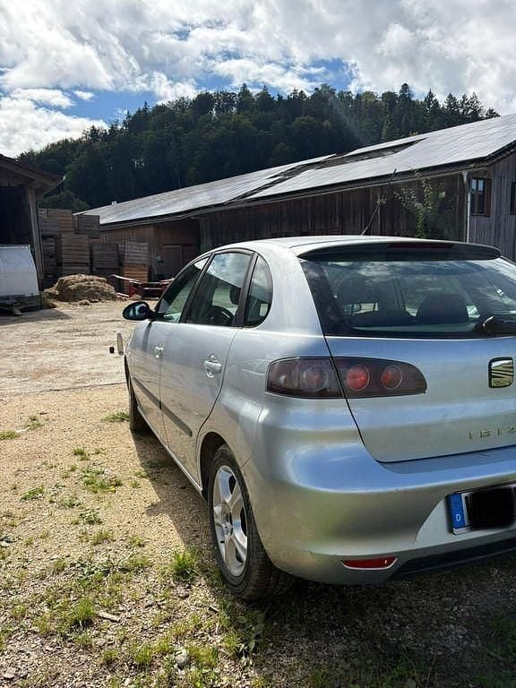 Second-hand Seat Ibiza Reference 69 CP (50 kW) 2009 Gri Berlinǎ