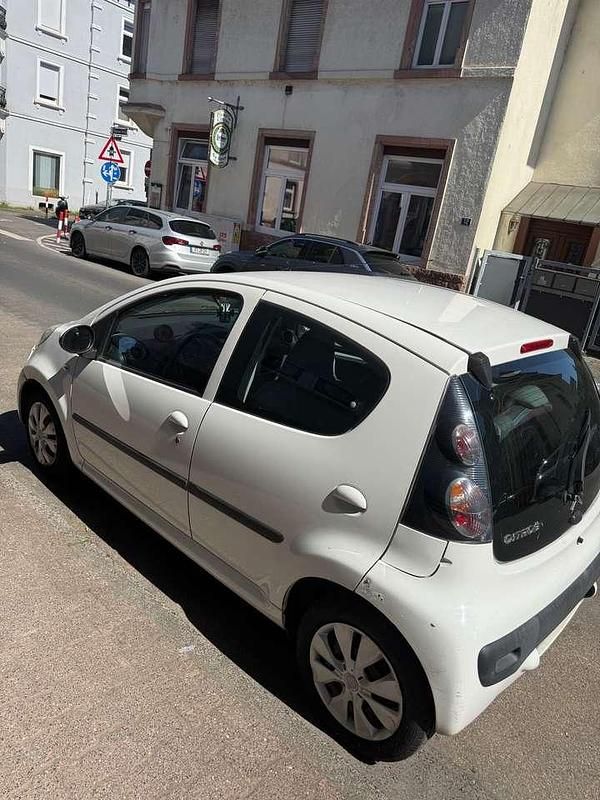 Gebraucht Citroën C1 Style 68 PS (50 kW) 2009 Weiß Kleinwagen