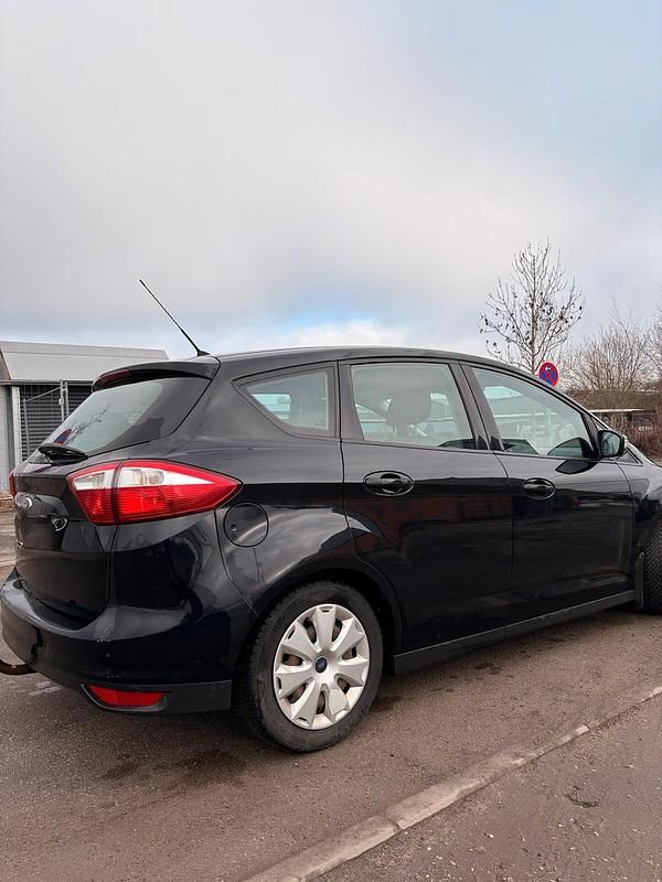 Second-hand Ford C-MAX 95 CP (69 kW) 2012 Negru Monovolum