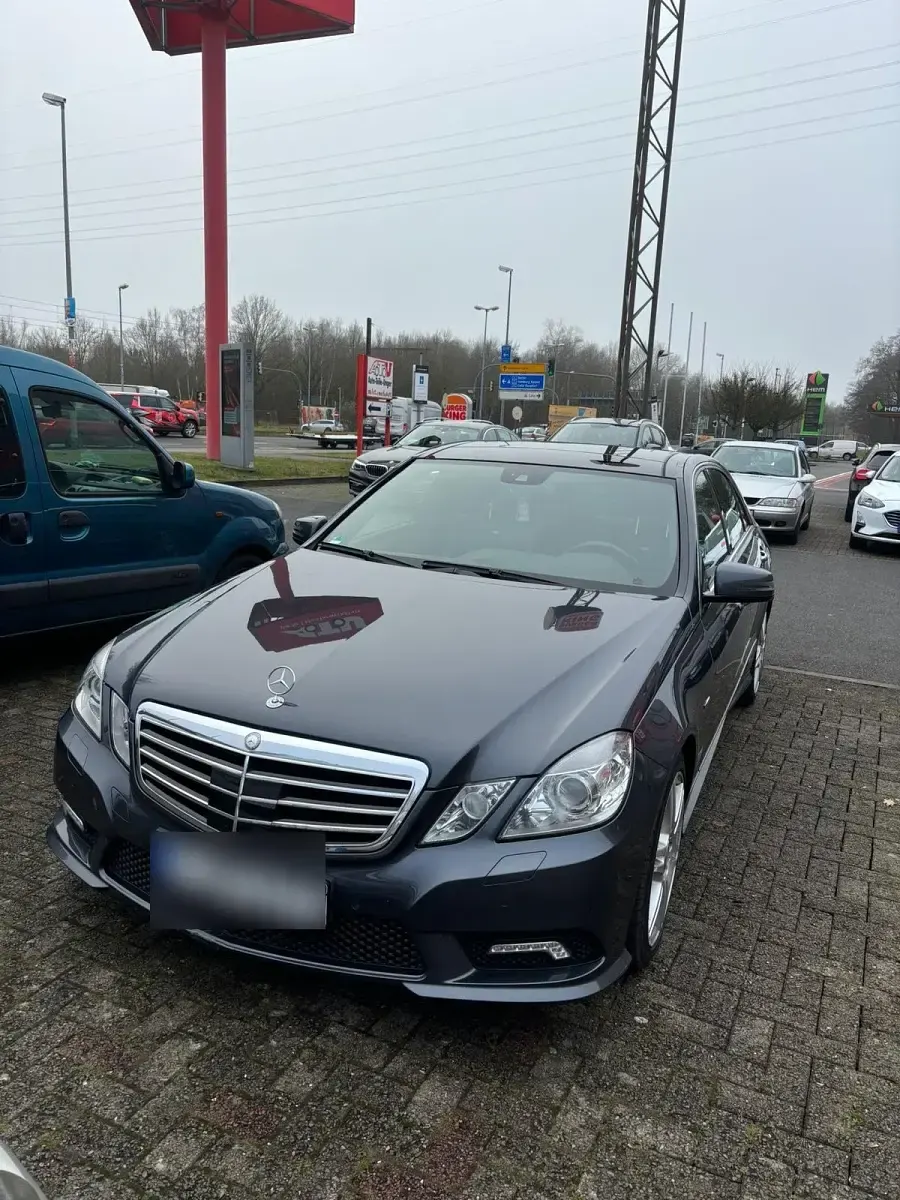 Second-hand Mercedes E350 265 CP (194 kW) 2010 Gri Berlinǎ
