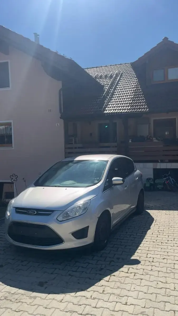 Gebraucht Ford C-MAX 101 PS (74 kW) 2010 Silber Van / Kleinbus