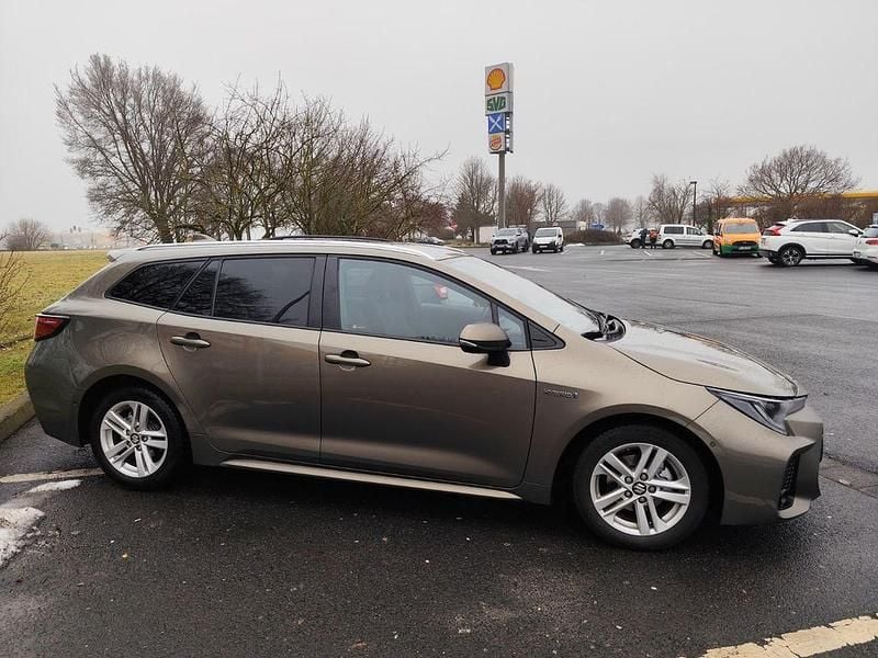 Gebraucht Suzuki Swace Comfort+ 122 PS (89 kW) 2021 Grün Kombi