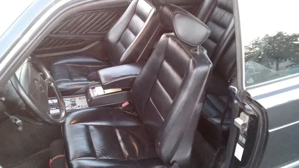 Gebraucht Mercedes 500 252 PS (185 kW) 1988 Schwarz