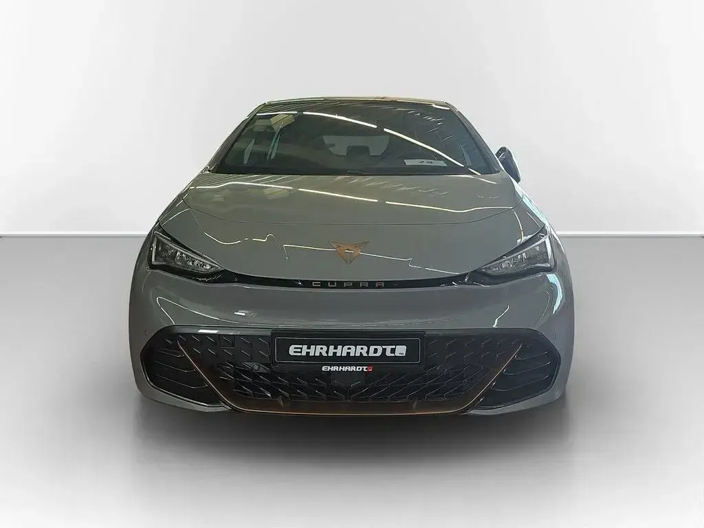 Second-hand Cupra Born 150 kW (204 CP) 2022 Gri Hatchback