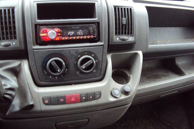 Gebraucht Citroën Jumper 101 PS (74 kW) 2008 Weiß Van / Kleinbus