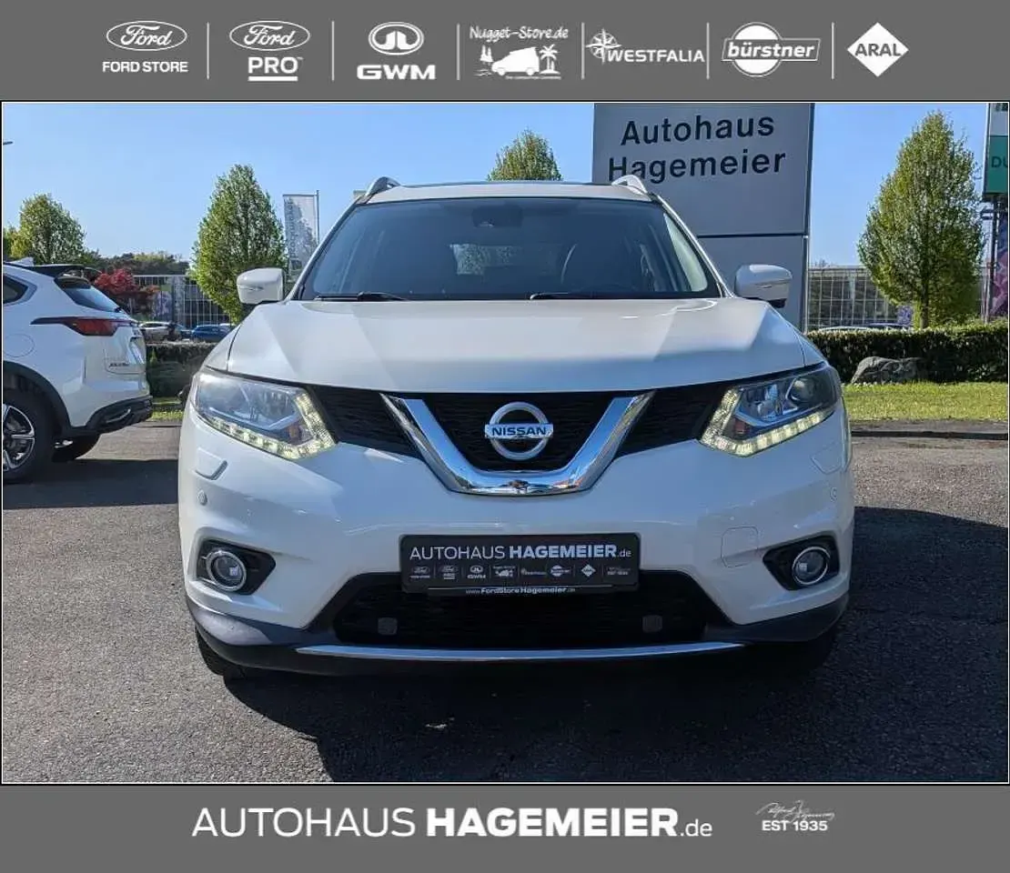 Gebraucht Nissan X-Trail Tekna 131 PS (96 kW) 2016 Weiß SUV