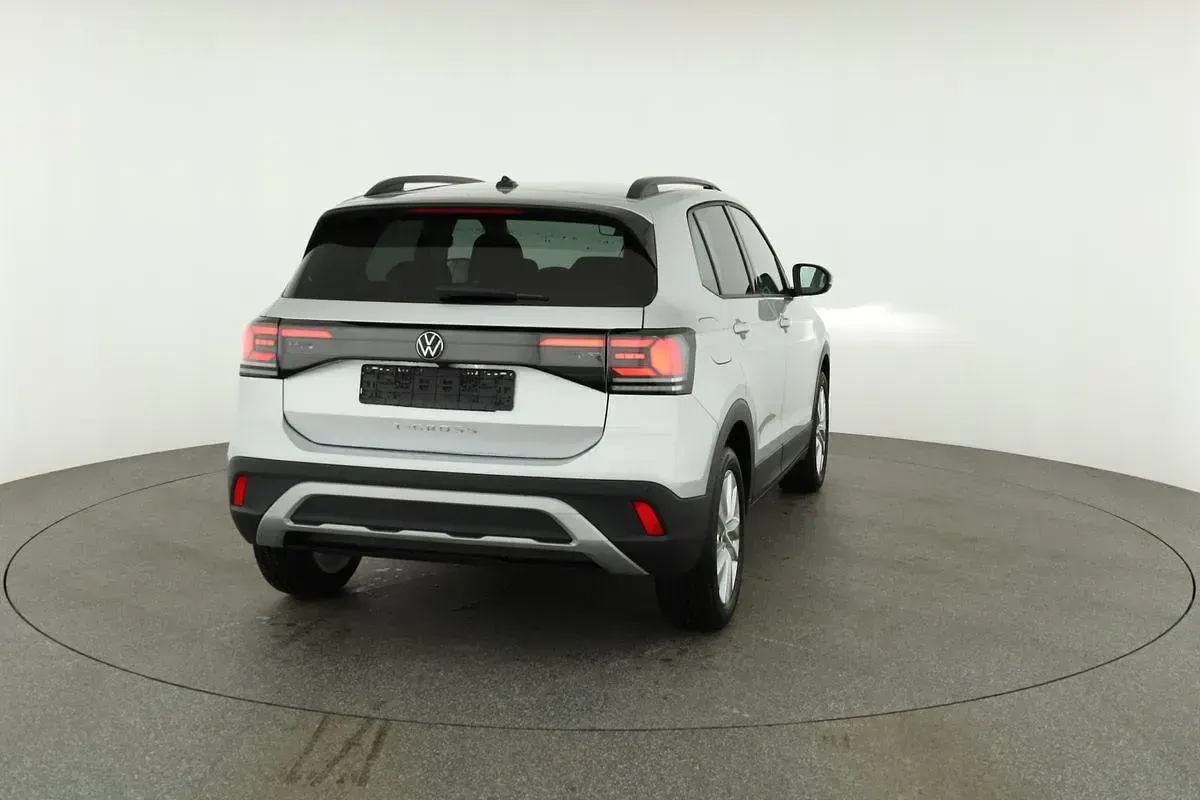 Neu VW T-Cross Life 116 PS (85 kW) 2026 Reflex silber metallic SUV