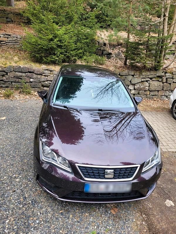 Gebraucht Seat Leon 110 PS (80 kW) 2018 Violet Kleinwagen