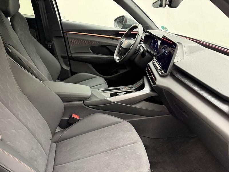 Second-hand Cupra Terramar 150 CP (110 kW) 2025 Gri SUV
