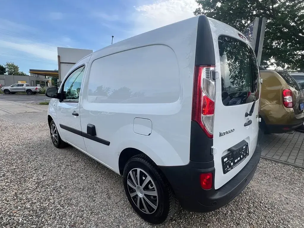 Gebraucht Renault Kangoo Rapid Extra 95 PS (69 kW) 2021 Weiss Van / Kleinbus