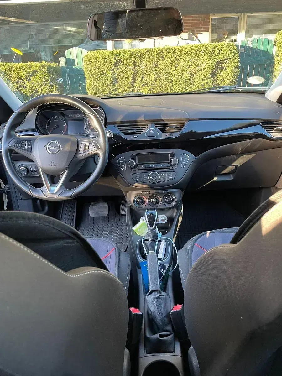 Używany Opel Corsa Active 95 KM (69 kW) 2016 Czarny Hatchback