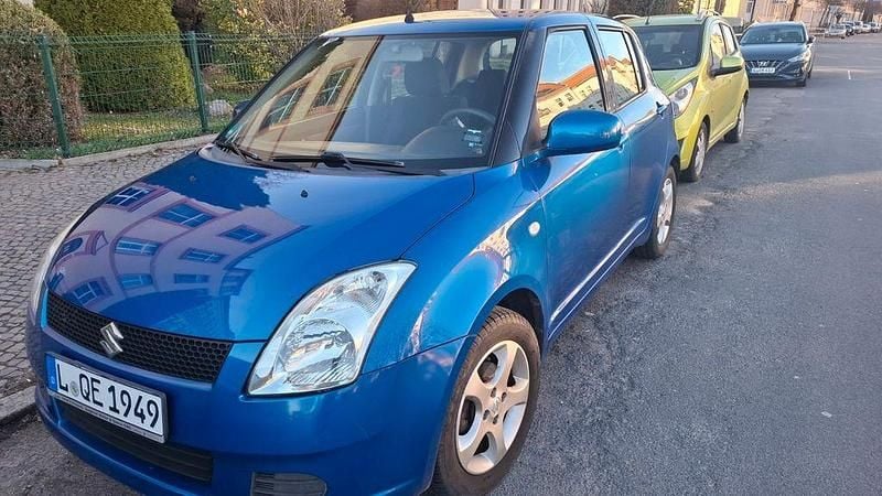 Gebraucht Suzuki Swift Club 92 PS (67 kW) 2006 Blau Kleinwagen