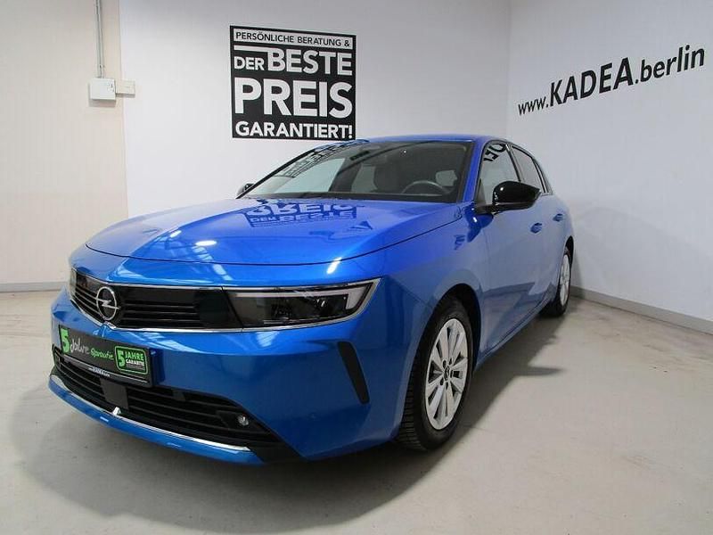 Gebraucht Opel Astra 110 PS (80 kW) 2022 Kobalt blau/vertigo blau (metallic) Limousine