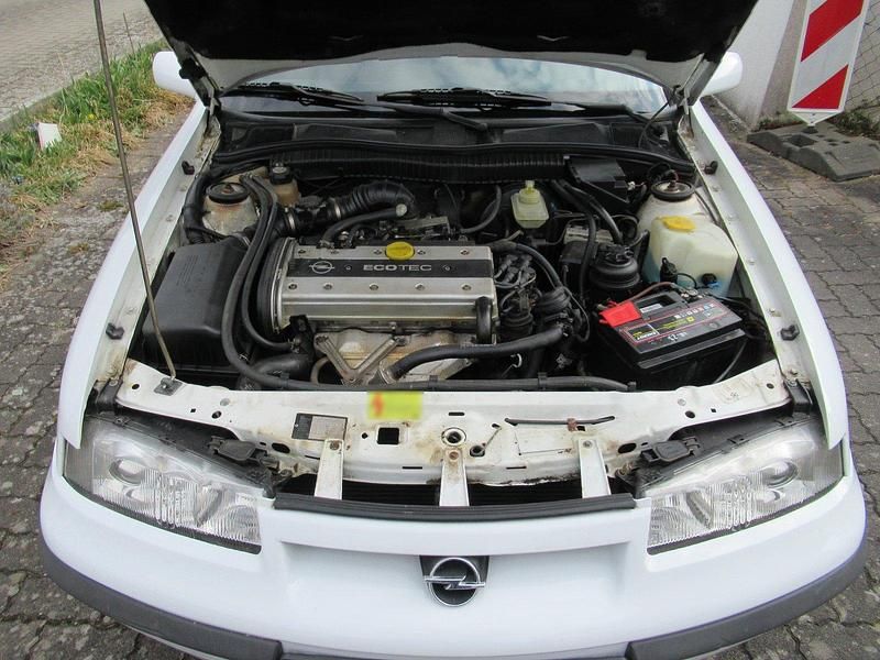 Gebraucht Opel Calibra 136 PS (100 kW) 1995 Weiß Coupé