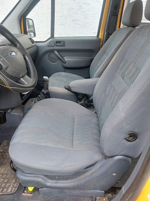 Gebraucht Ford Tourneo Connect 90 PS (66 kW) 2008 Gelb Van / Kleinbus