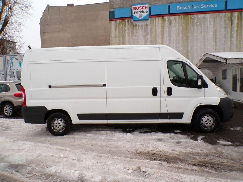 Gebraucht Peugeot Boxer 110 PS (80 kW) 2013 Weiß Van