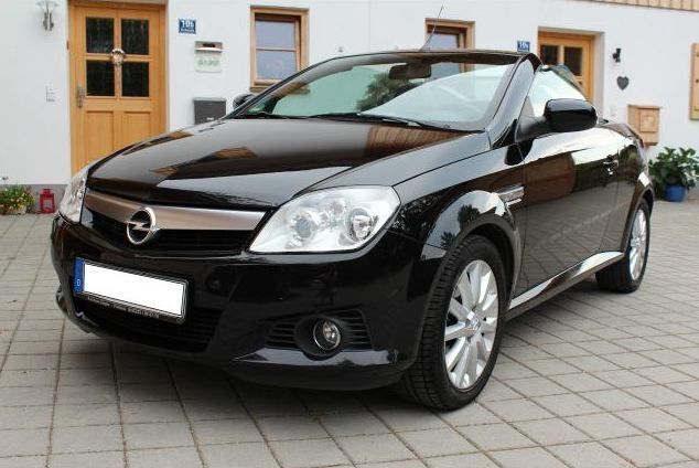 Gebraucht Opel Tigra Cosmo 90 PS (66 kW) 2005 Schwarz Cabrio