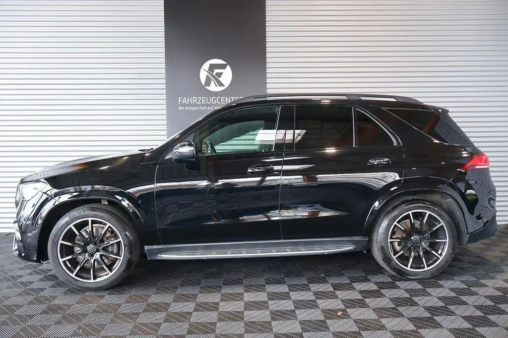 Gebraucht Mercedes GLE450 AMG line 367 PS (269 kW) 2020 Schwarz SUV