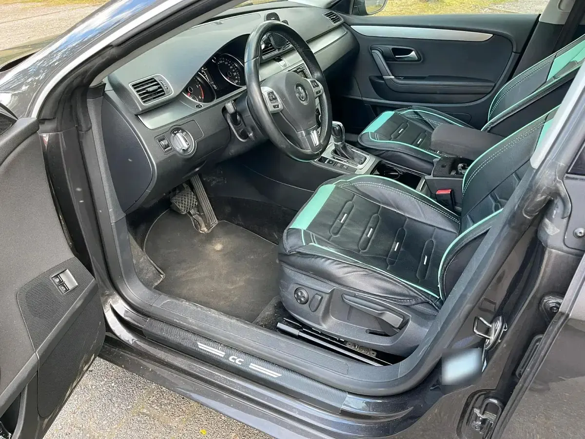 Gebraucht VW Passat 140 PS (102 kW) 2011 Braun Limousine