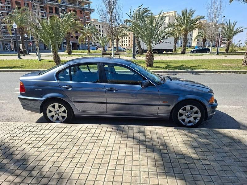 Gebraucht BMW 328 193 PS (141 kW) 1999 Blau Limousine