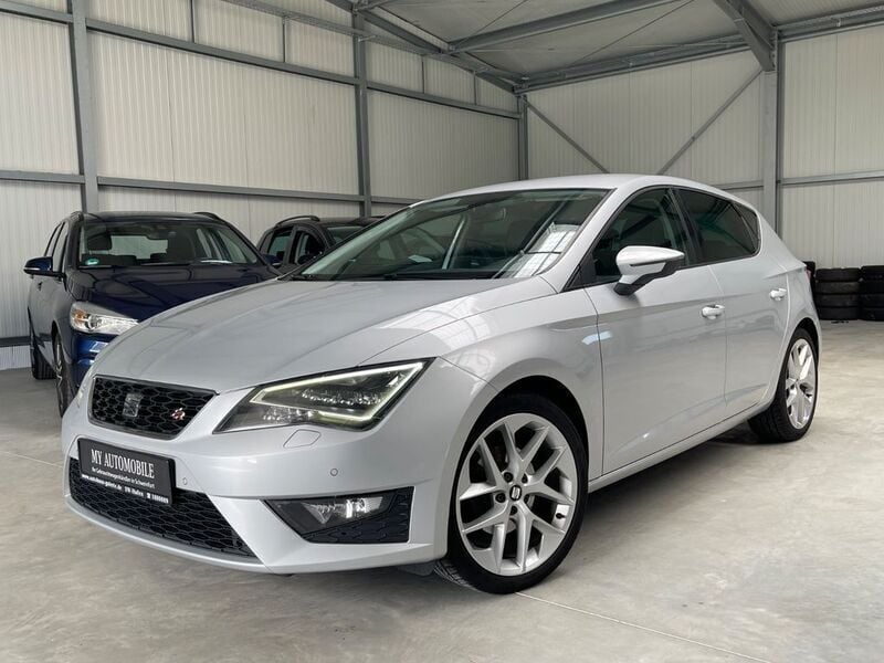 Silber Gebraucht 2016 Seat Leon FR Limousine | 13.999 € (Etwas zu teuer) - Bild 1/4