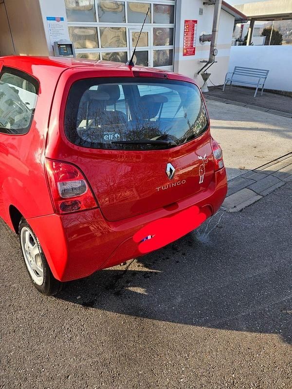 Gebraucht Renault Twingo 75 PS (55 kW) 2010 Rot Kleinwagen