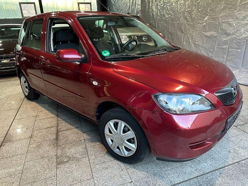 Gebraucht Mazda 2 Active 80 PS (58 kW) 2006 Rot Van / Kleinbus