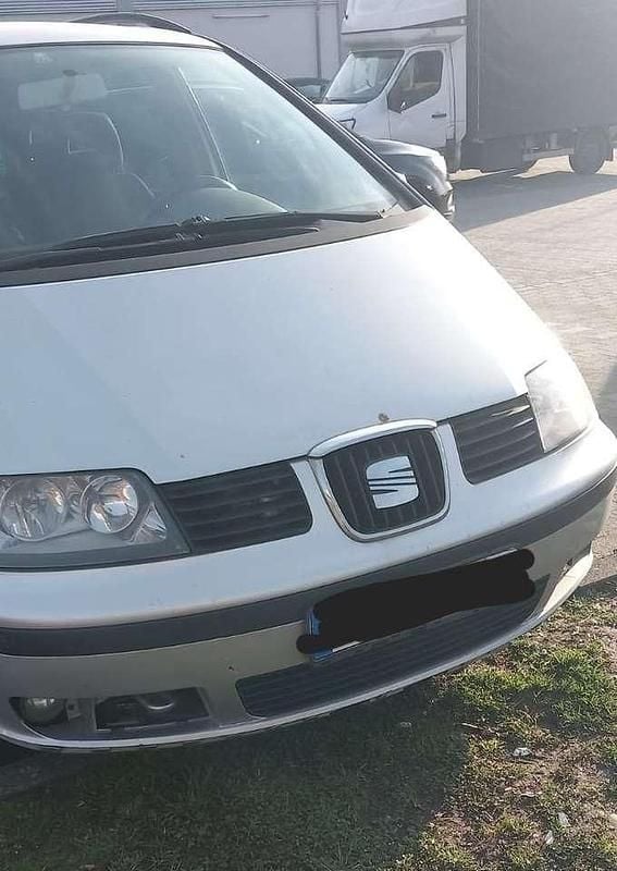 Silber Gebraucht 2009 Seat Alhambra Ecomotive Van / Kleinbus | 1.500 € (Superpreis) - Bild 1/4