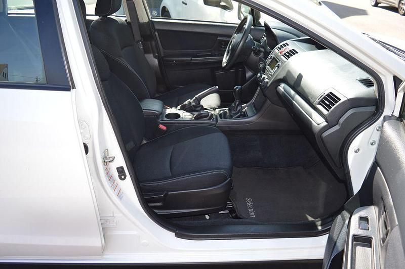 Gebraucht Subaru XV Active 114 PS (83 kW) 2013 Weiß SUV