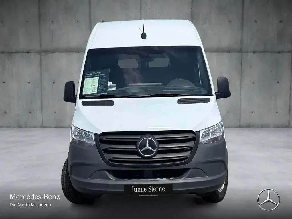 Gebraucht Mercedes E-Sprinter 85 kW (116 PS) 2022 Weiß Van