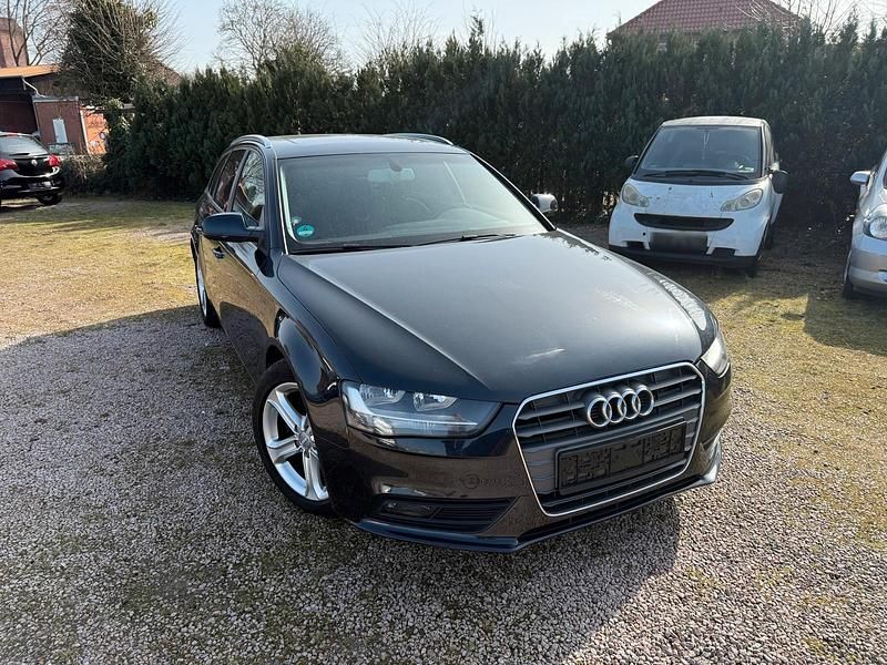 Gebraucht Audi A4 170 PS (125 kW) 2012 Schwarz Kombi