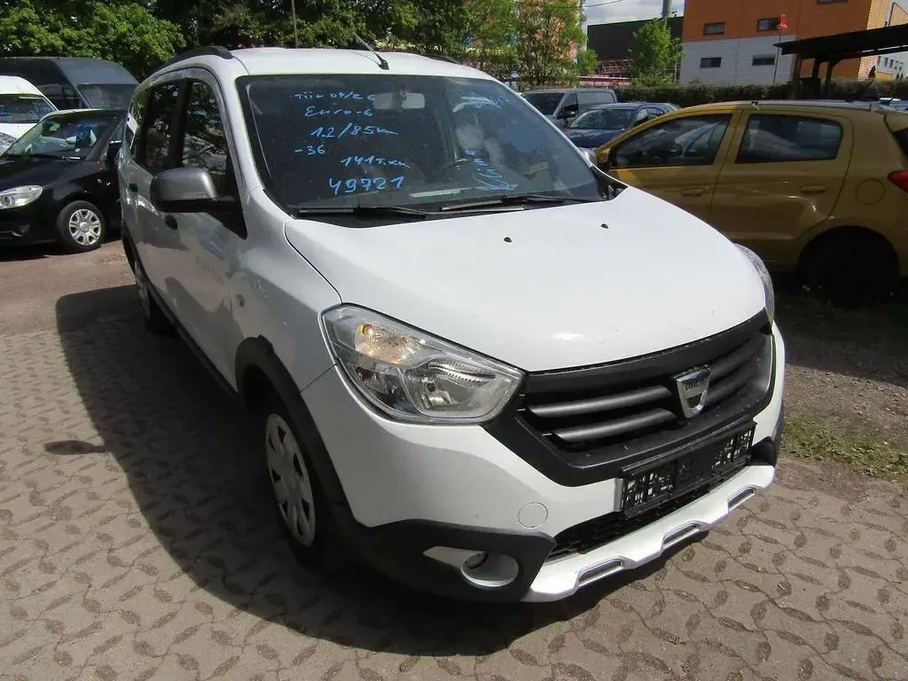 Gebraucht Dacia Lodgy Stepway 116 PS (85 kW) 2017 Weiß Van / Kleinbus