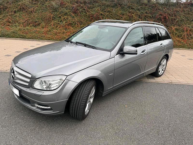 Gebraucht 2010 Mercedes C250 Kombi | 8.400 € (Etwas zu teuer) - Bild 1/4