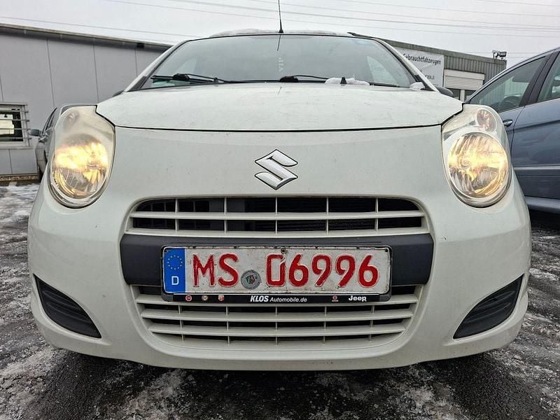 Gebraucht Suzuki Alto Club 68 PS (50 kW) 2009 Weiß Kleinwagen