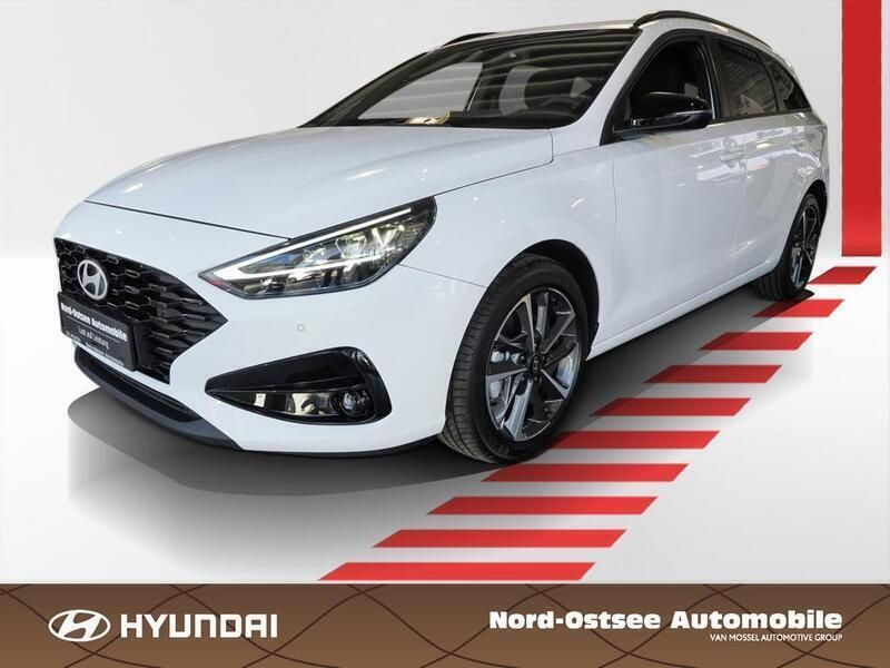 Andere farbe Gebraucht 2022 Hyundai i30 Advantage Kombi | 23.390 € (Teuer) - Bild 1/4