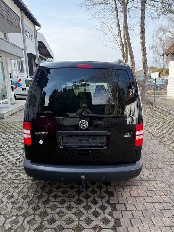 Gebraucht VW Caddy Trendline 102 PS (75 kW) 2011 Van / Kleinbus