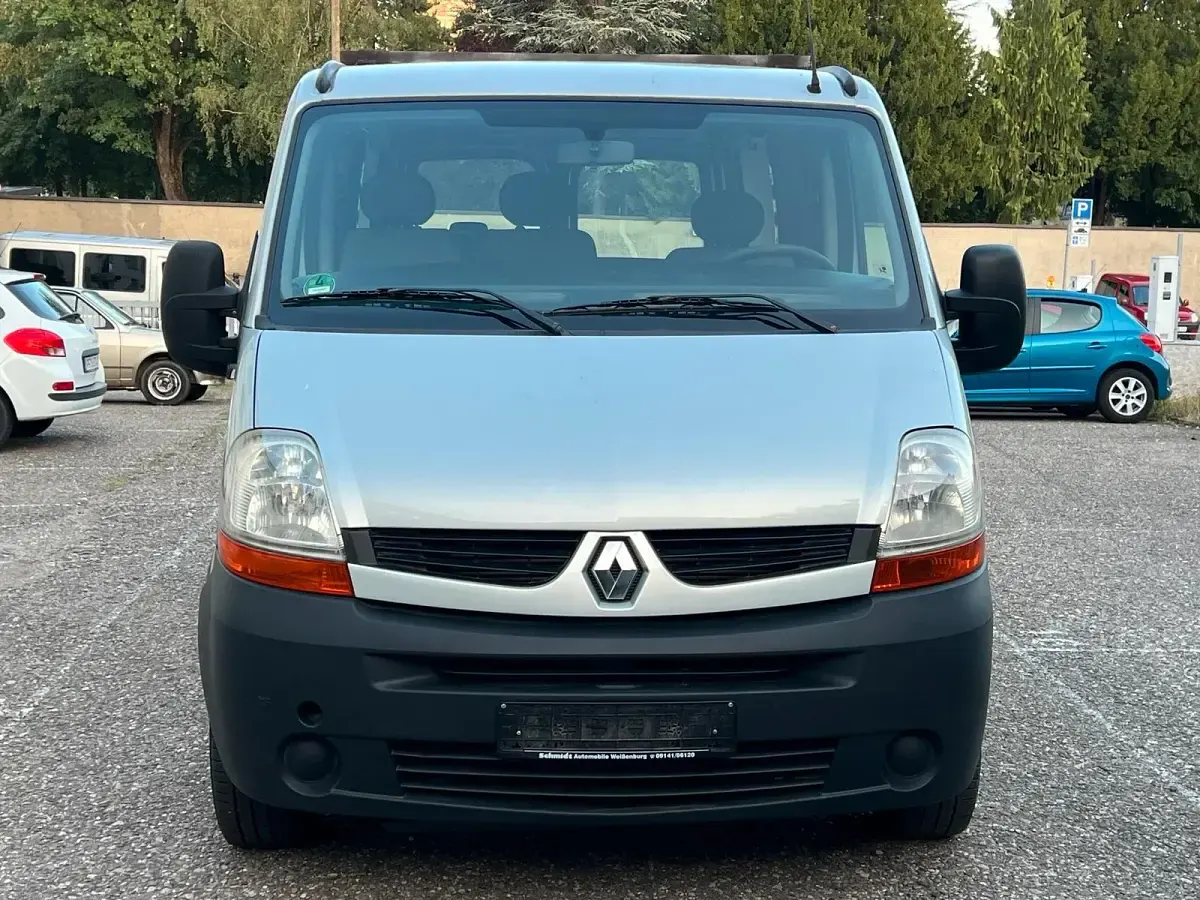 Gebraucht Renault Master 101 PS (74 kW) 2008 Silber Van / Kleinbus
