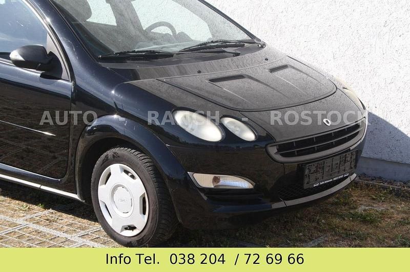 Gebraucht Smart ForFour 68 PS (50 kW) 2004 Schwarz Kleinwagen