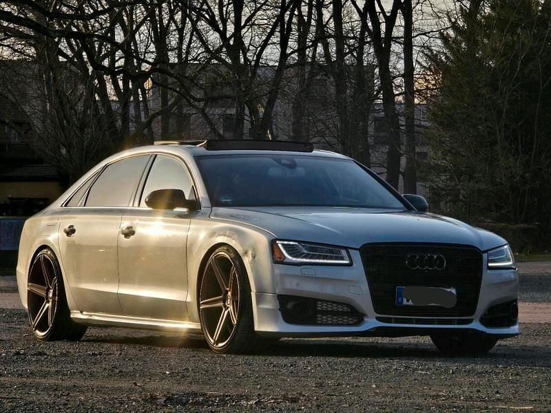 Gebraucht Audi A8L S-Line 250 PS (183 kW) 2011 Grau Limousine